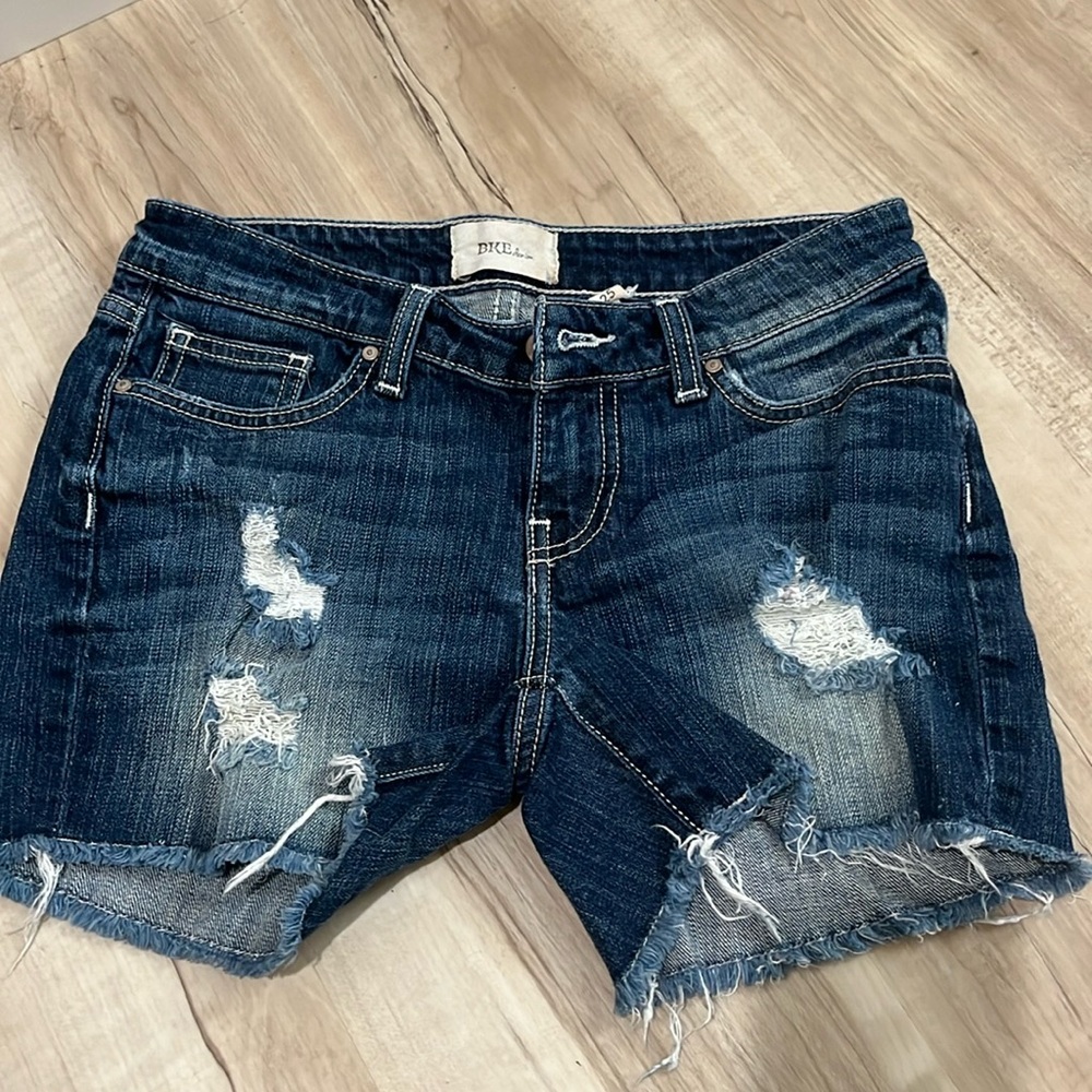 Women’s Bke denim shorts size 25